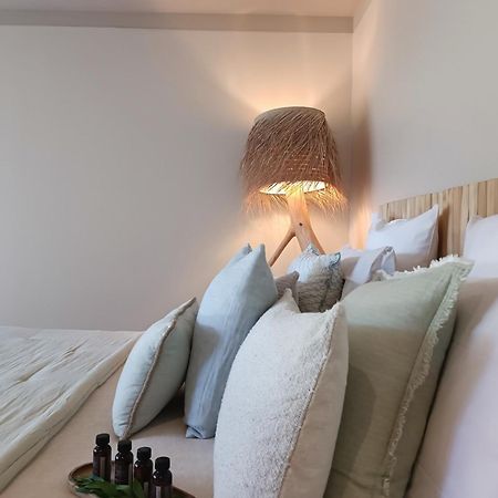 Hotel Les Suites Du Maquis Бонифачо Экстерьер фото