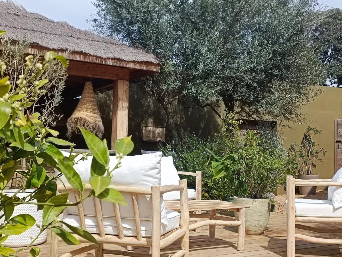 Hotel Les Suites Du Maquis Бонифачо Экстерьер фото